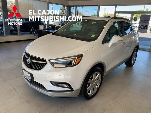 Used 2018 Buick Encore Premium w/ Experience Buick Package image 4