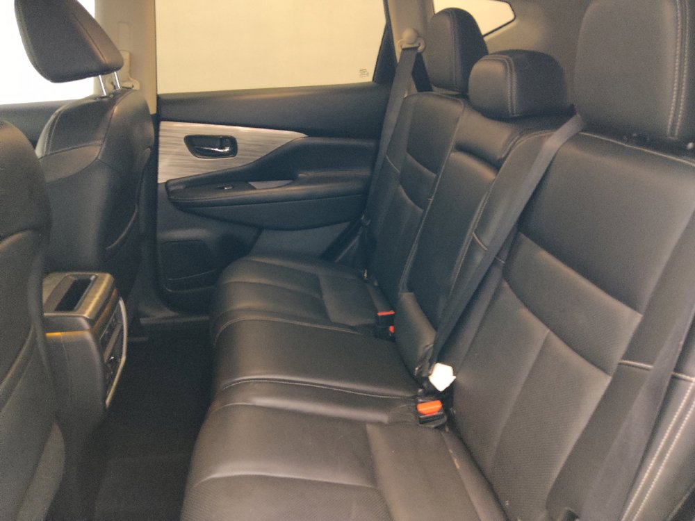 Used 2017 Nissan Murano Platinum w/ Platinum Technology Package FWD image 18
