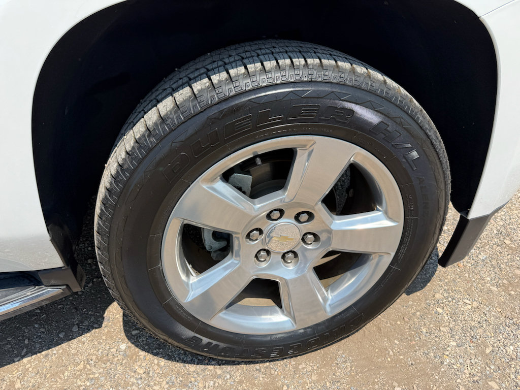 Used 2019 Chevrolet Tahoe Premier AWD/4WD image 9