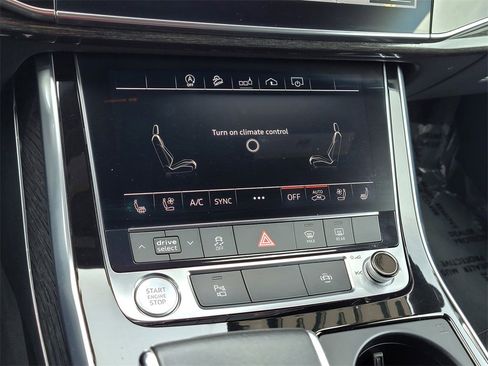 Used 2020 Audi Q8 Premium Plus image 23