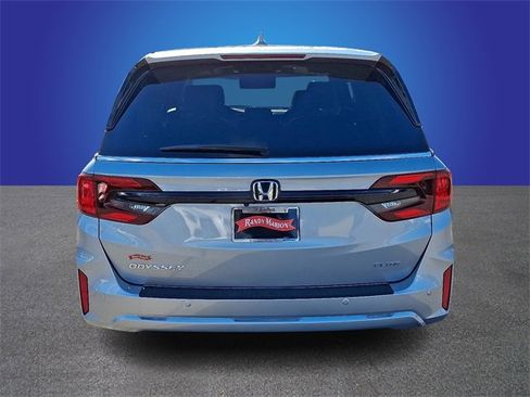 Used 2025 Honda Odyssey Elite image 5