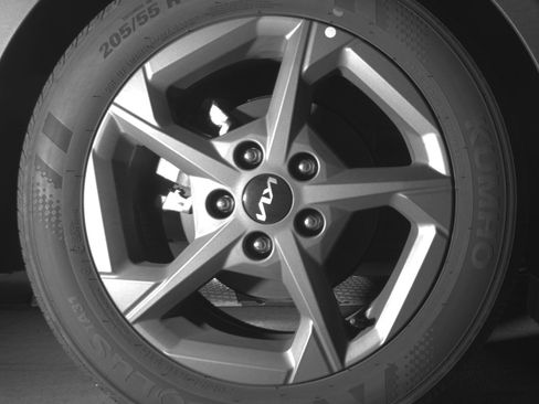 Used 2025 Kia K4 LXS image 15