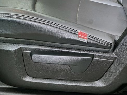 Used 2024 RAM 3500 Tradesman w/ Chrome Appearance Group image 22