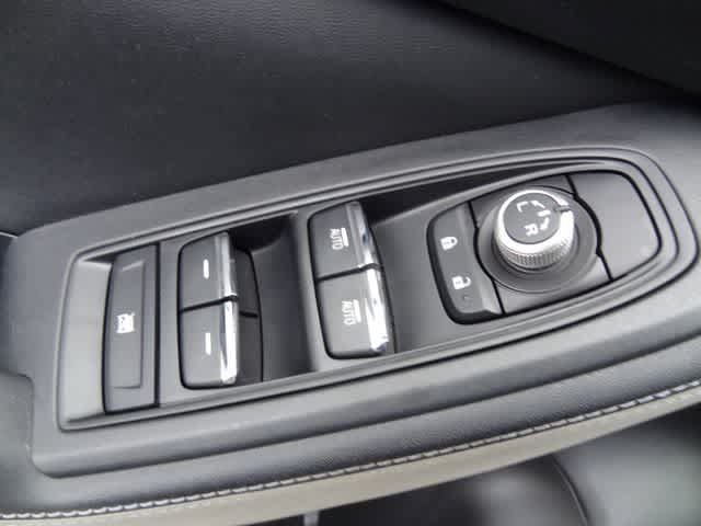 Used 2022 Subaru Forester Limited AWD/4WD image 18