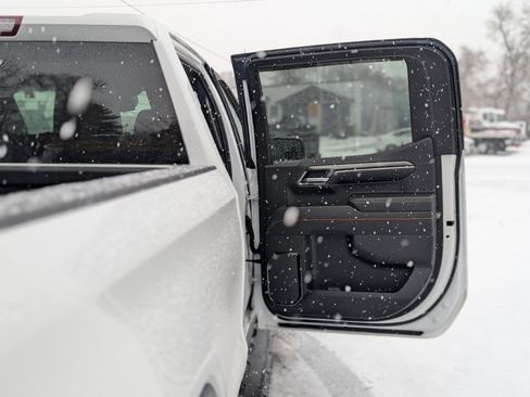 Used 2022 GMC Sierra 1500 AT4 w/ AT4 Preferred Package image 46