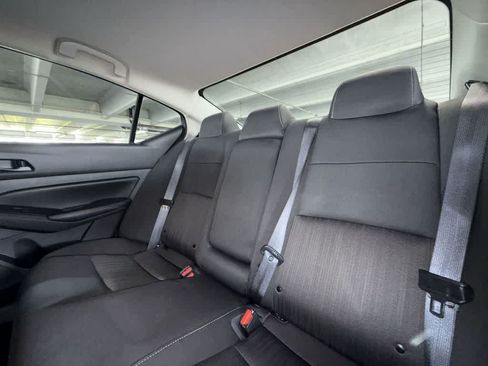 Used 2024 Nissan Altima 2.5 SV FWD image 22
