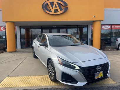 Used 2024 Nissan Altima 2.5 SV