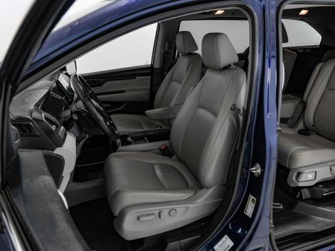 Used 2018 Honda Odyssey Touring image 28