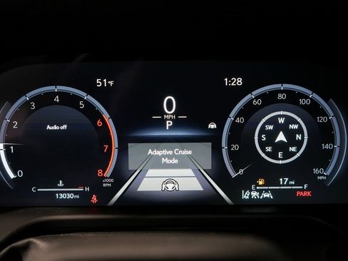 Used 2024 Lexus GX 550 image 13