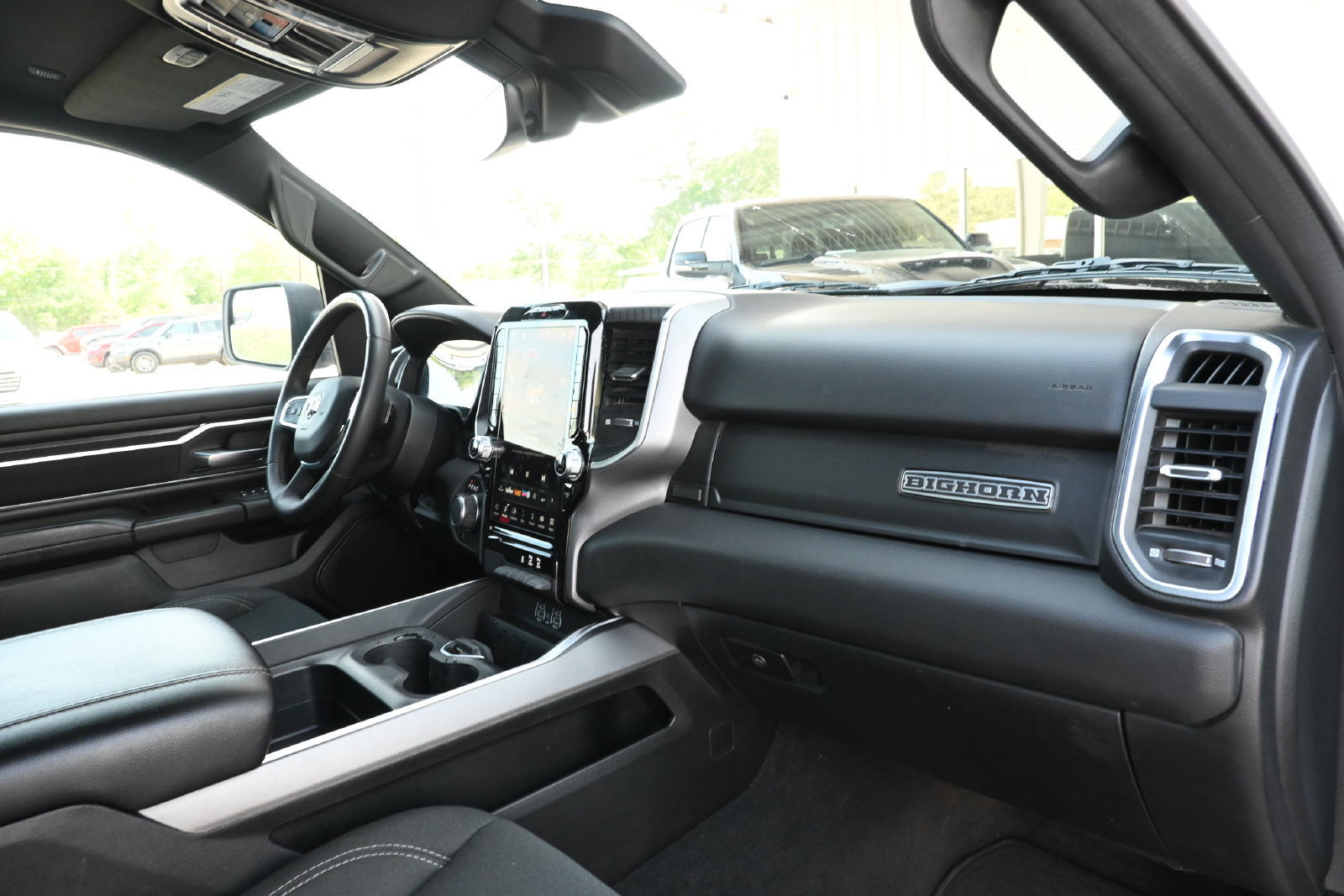 Used 2025 RAM 1500 Big Horn AWD/4WD image 30
