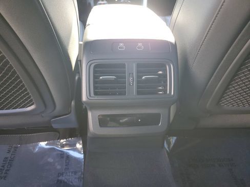 Used 2025 Audi Q5 Premium Plus AWD/4WD image 12
