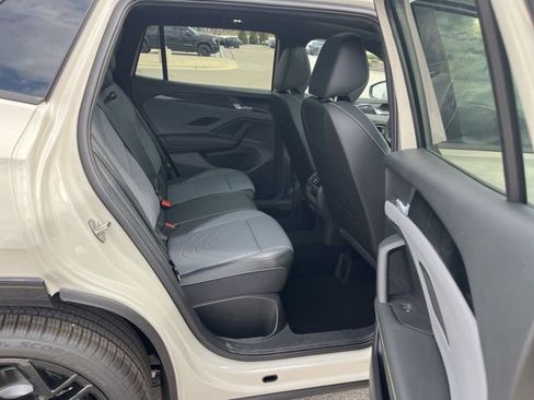 New 2026 Volkswagen Tiguan SE R-Line FWD image 25