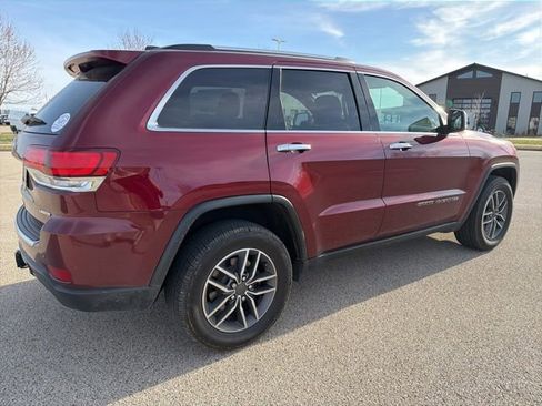 Used 2020 Jeep Grand Cherokee Limited w/ Trailer Tow Group IV image 3