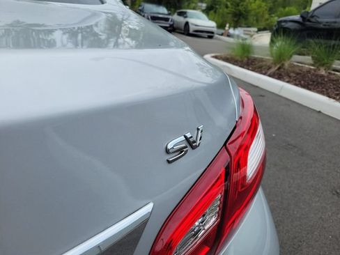 Used 2017 Nissan Altima 2.5 SV FWD image 8