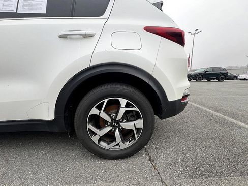 Used 2021 Kia Sportage LX image 11