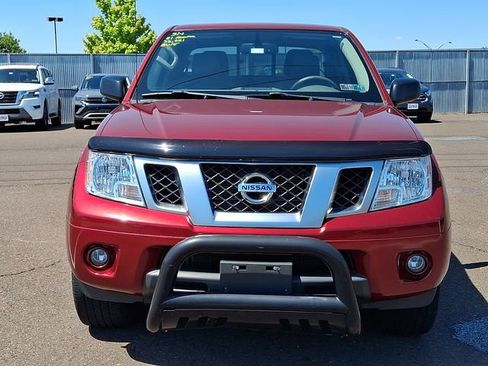 Used 2021 Nissan Frontier SV AWD/4WD image 2
