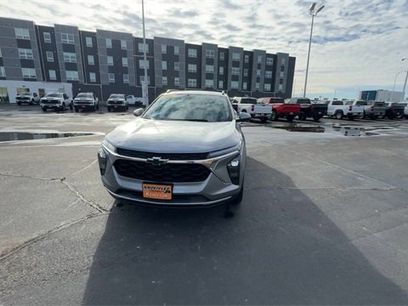 Used 2024 Chevrolet Trax LT w/ Driver Confidence Package