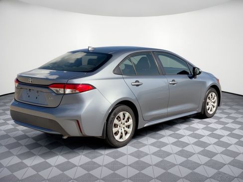 Used 2020 Toyota Corolla LE FWD image 9