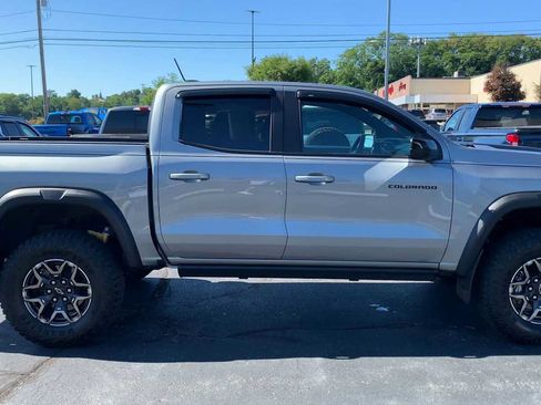 Certified 2024 Chevrolet Colorado ZR2 AWD/4WD image 9