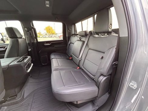 Used 2025 GMC Sierra 3500 SLT w/ SLT Premium Package image 46