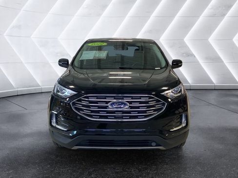 Used 2022 Ford Edge Titanium image 3