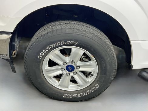 Used 2018 Ford F150 XLT w/ Trailer Tow Package AWD/4WD image 13