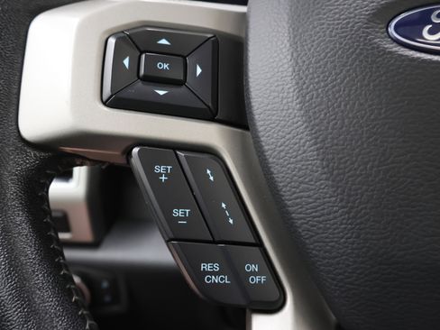 Used 2022 Ford F450 Lariat w/ Lariat Ultimate Package AWD/4WD image 16