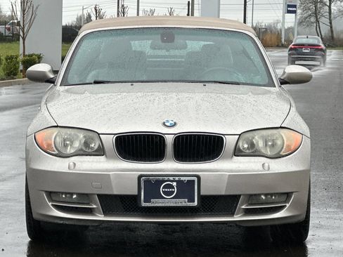Used 2009 BMW 128i Convertible image 8