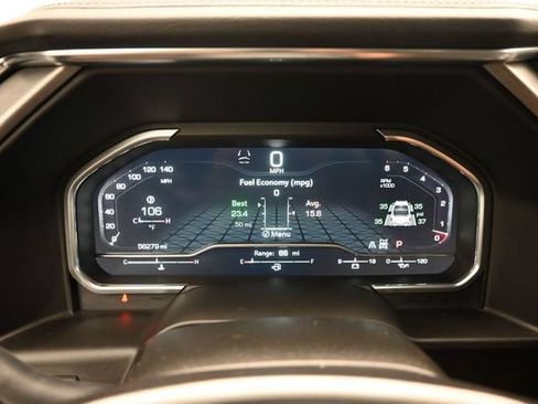 Used 2023 GMC Sierra 1500 Denali w/ Technology Package AWD/4WD image 5