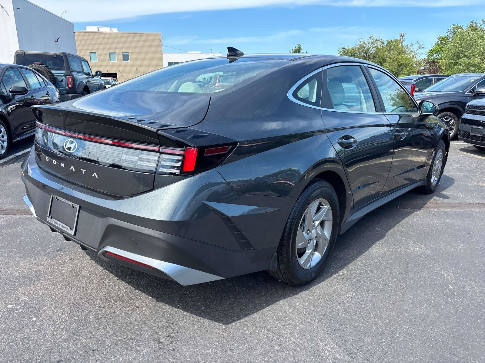 Used 2026 Hyundai Sonata SE FWD image 5