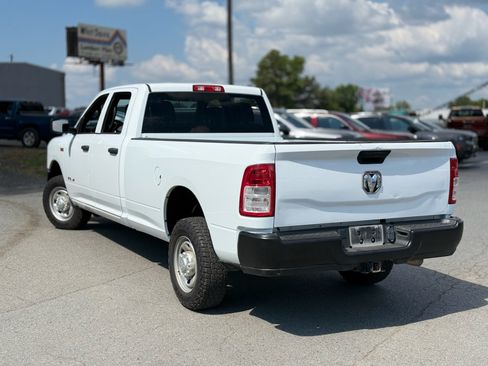 Used 2022 RAM 2500 Tradesman RWD image 4