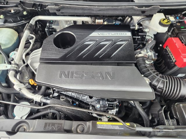 Used 2024 Nissan Rogue Platinum w/ Platinum Premium Package AWD/4WD image 32