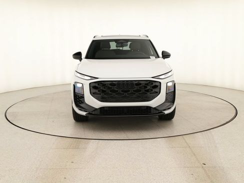 New 2026 Audi Q3 quattro 2.0T AWD/4WD image 11