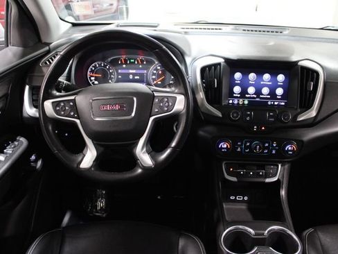 Certified 2022 GMC Terrain SLT w/ Tech Package image 32