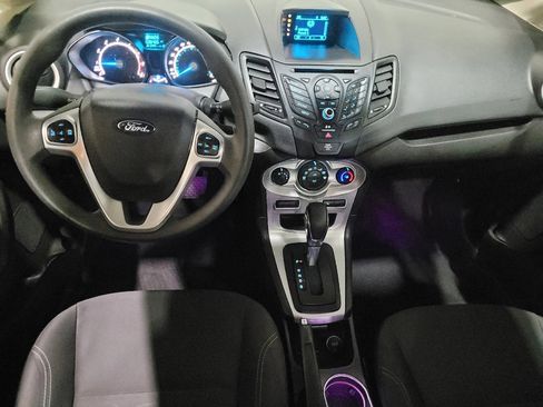 Used 2017 Ford Fiesta SE image 22