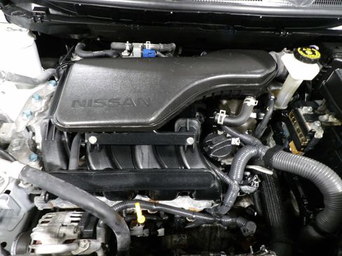 Used 2022 Nissan Rogue Sport S image 22