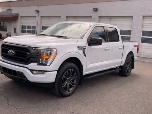 Used 2022 Ford F150 XLT w/ Equipment Group 302A High AWD/4WD image 5