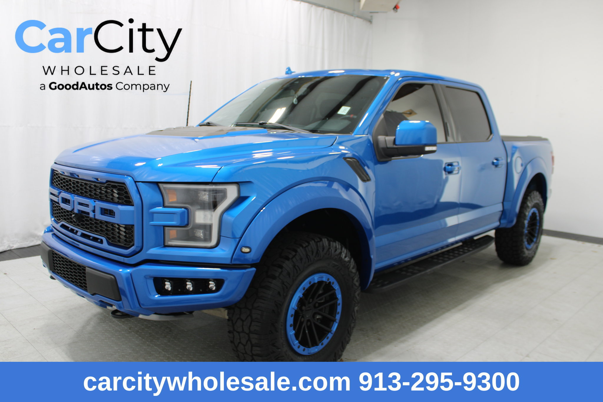 Used 2019 Ford F150 Raptor w/ Equipment Group 802A Luxury AWD/4WD image 1