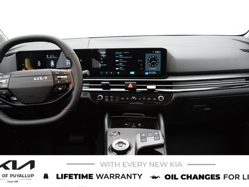 New 2026 Kia Sportage EX AWD/4WD image 17