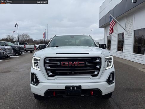 Used 2021 GMC Sierra 1500 AT4 w/ AT4 Value Package image 2