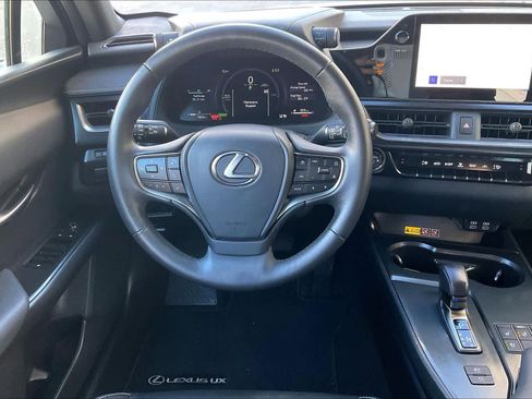 Used 2025 Lexus UX 300h AWD w/ Cold Area Package image 6