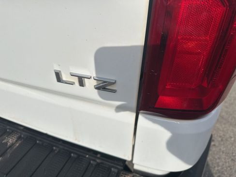 Used 2024 Chevrolet Silverado 1500 LTZ image 14
