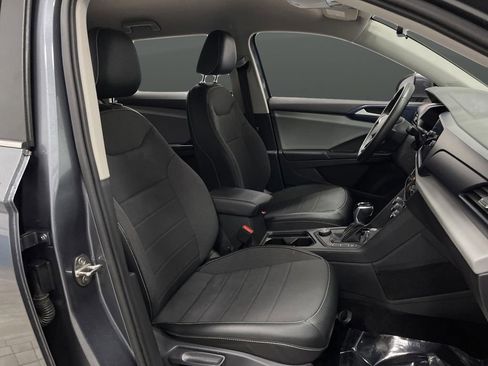 Used 2022 Volkswagen Taos SE w/ IQ.Drive SE Package image 28