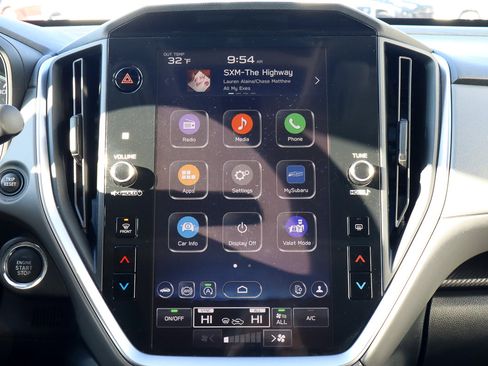 Used 2024 Subaru Crosstrek 2.0i Premium image 19