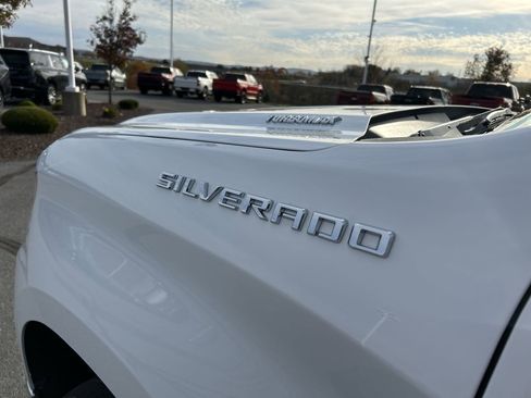 New 2026 Chevrolet Silverado 1500 LT image 13