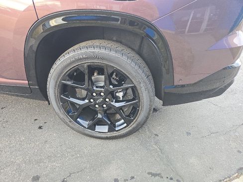 New 2026 Chevrolet Traverse RS w/ LPO, Floor Liner Package image 35