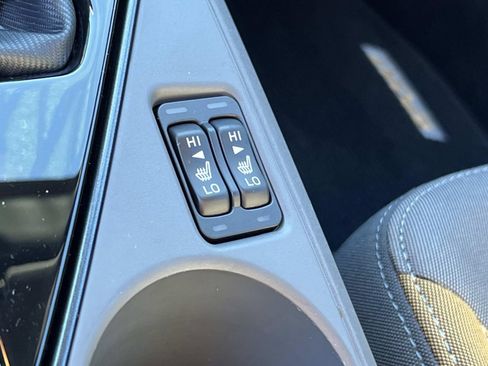 Certified 2025 Subaru Crosstrek 2.5i Sport w/ Crosstrek Mirror Package image 33