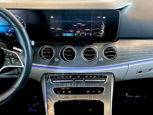 Certified 2022 Mercedes-Benz E 350 Sedan image 18