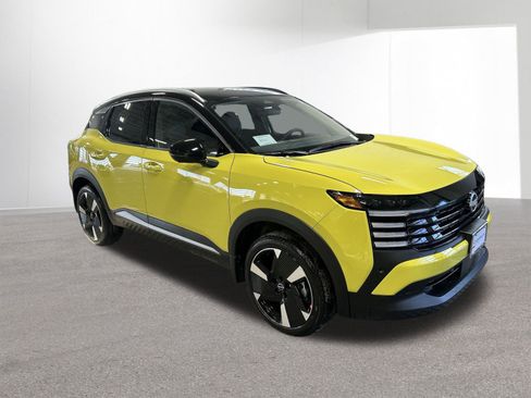 New 2026 Nissan Kicks SR w/ SR Premium Package image 11