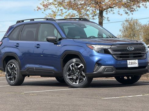 New 2026 Subaru Forester Premium image 2